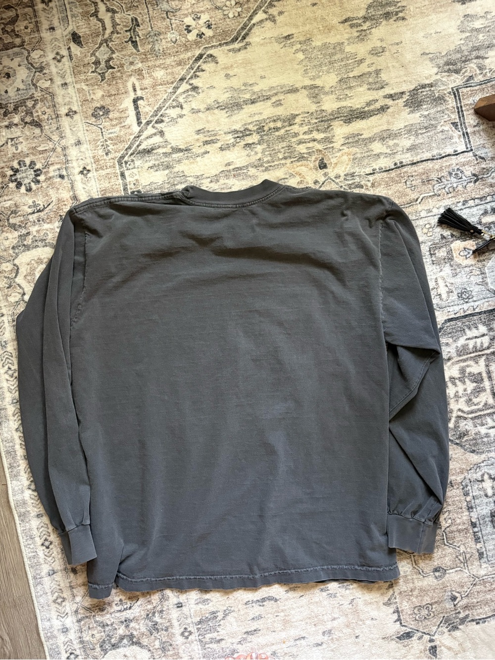 Bad Bunny Un Verano Sin Ti Long Sleeve Tour Shirt size XL concert merch - Picture 3 of 5